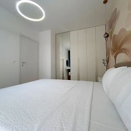 The First House Apartment Timisoara Exterior photo